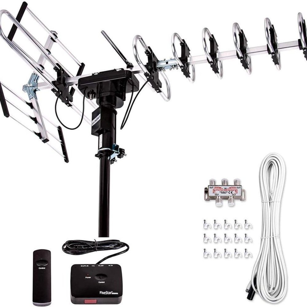 Outdoor HD TV Antenna + Installation Kit UHF/VHF/FM with Infrared Remote Control